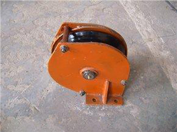 耙斗装岩机导向轮