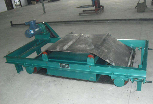 RCYD系列永磁自卸式除铁器