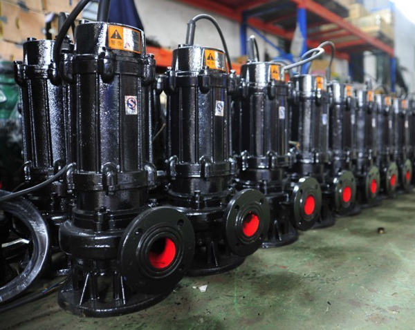 WQ型无堵塞潜水排污泵