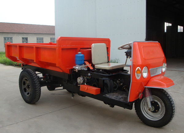 柴油三轮车