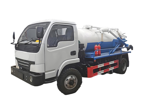 WC4X防爆柴油机无轨胶轮车吸污车