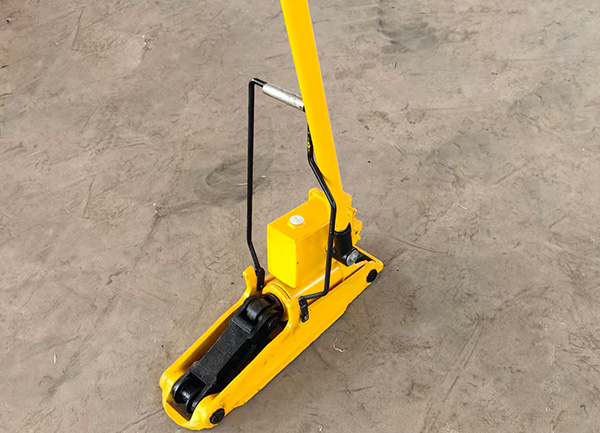 YQBJ-300型30T液压起拔道机