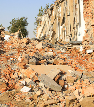 25小型挖掘机房屋改造及室内施工