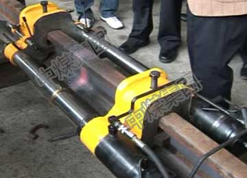 钢轨移动式气压焊轨机