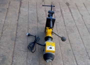 ZG-31(220V)电动钢轨钻孔机