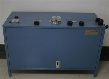 AE101A氧气充填泵