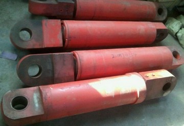 采煤机调高油缸