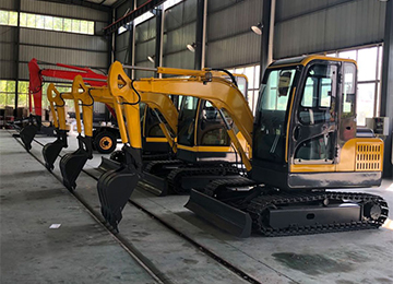 40型履带式挖掘机