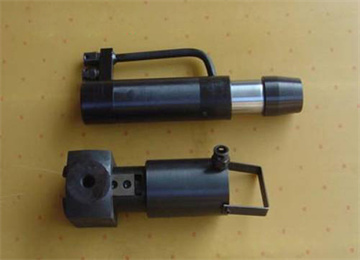 YCD-180张拉千斤顶