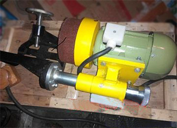 DM-750型电动钢轨端面打磨机