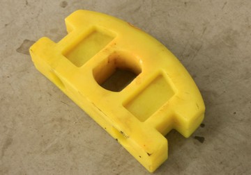 聚氨酯矿车碰头