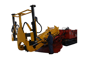 载有锚护装置的截割部