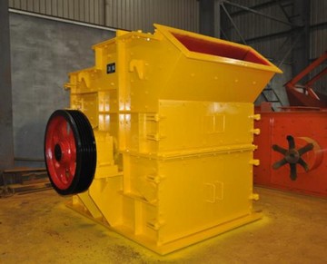 PCX细碎型锤式破碎机