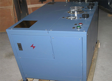 YQB-30氧气填充泵