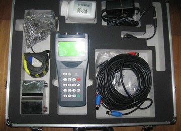 手持式超声波流量计