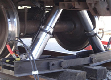 H-100型液压复轨器