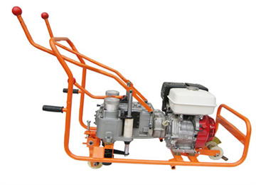 内燃机动螺栓扳手