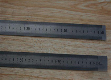 高精度直尺