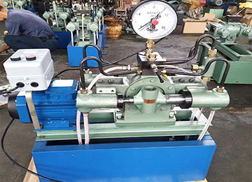 电动试压泵