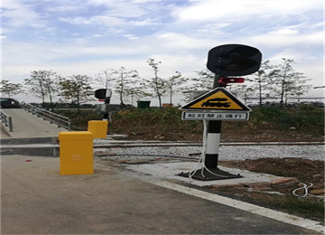 铁路道口报警器