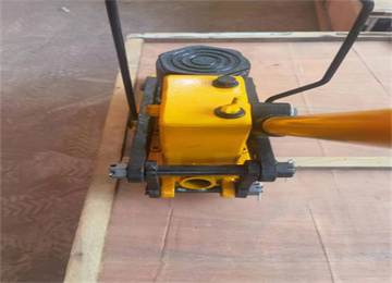 YQD-250型液压起道器