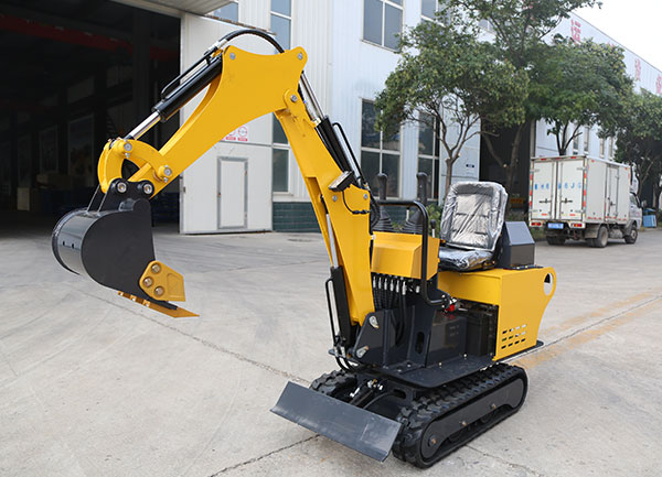 08小型挖掘机