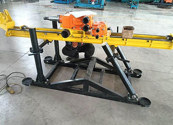 架柱式钻机专题