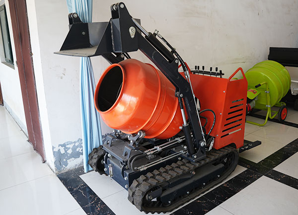 履带式混凝土搅拌车