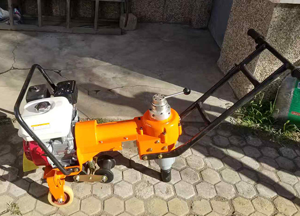 NLB-360型内燃螺栓扳手