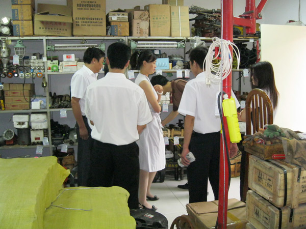 /热烈欢迎专家来中煤工矿集团进行质量管理体系认证/