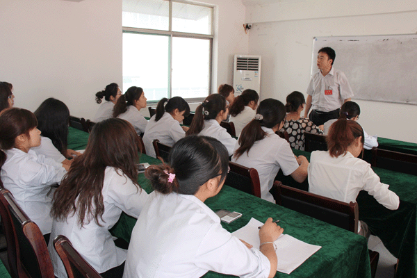 /山东中煤工矿集团开展专业技能培训/