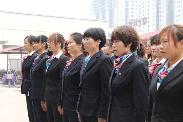 /山东中煤工矿集团开展军训活动/