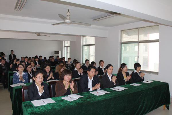 /山东中煤工矿集团第一期后备干部培训班正式开班/