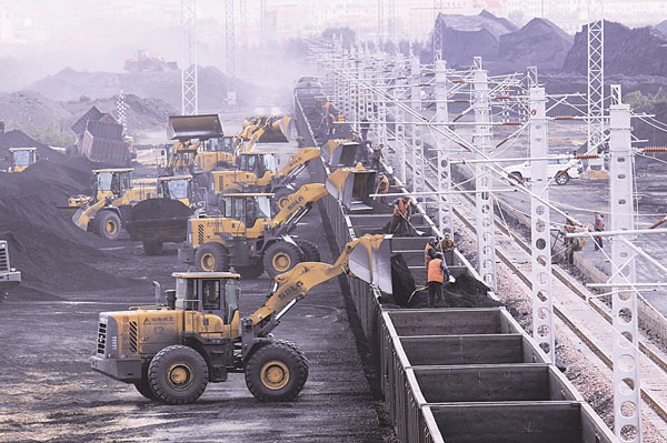 /国内环渤海动力煤市场价格一路下滑/