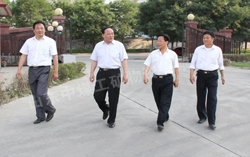 热烈欢迎山东省监管局相关领导莅临中煤工矿公司参观指导