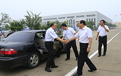 热烈欢迎济宁学院领导莅临集团考察合作