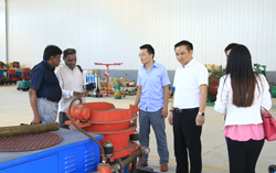 热烈欢迎印度客商莅临集团考察采购