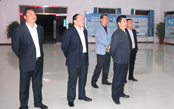 热烈欢迎人社局、社会发展局领导莅临集团参观考察