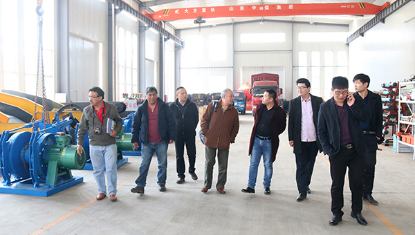 热烈欢迎秘鲁客商一行莅临中煤集团采购矿用设备