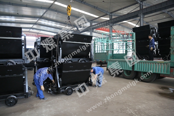 中煤集团国际贸易公司一批翻斗式矿车出口俄罗斯