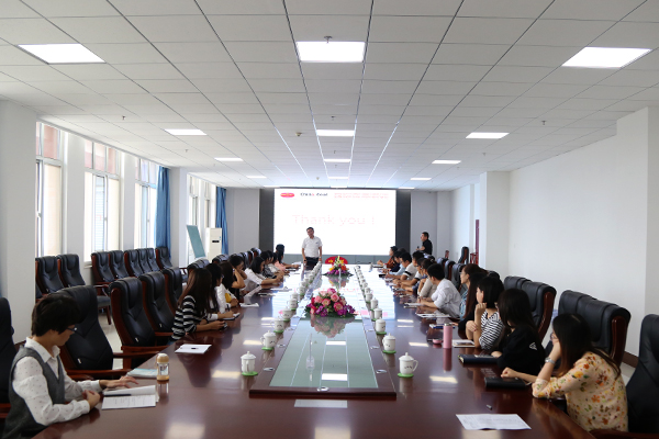 济宁市工信商务职业培训学校举行国际贸易业务沟通技巧培训