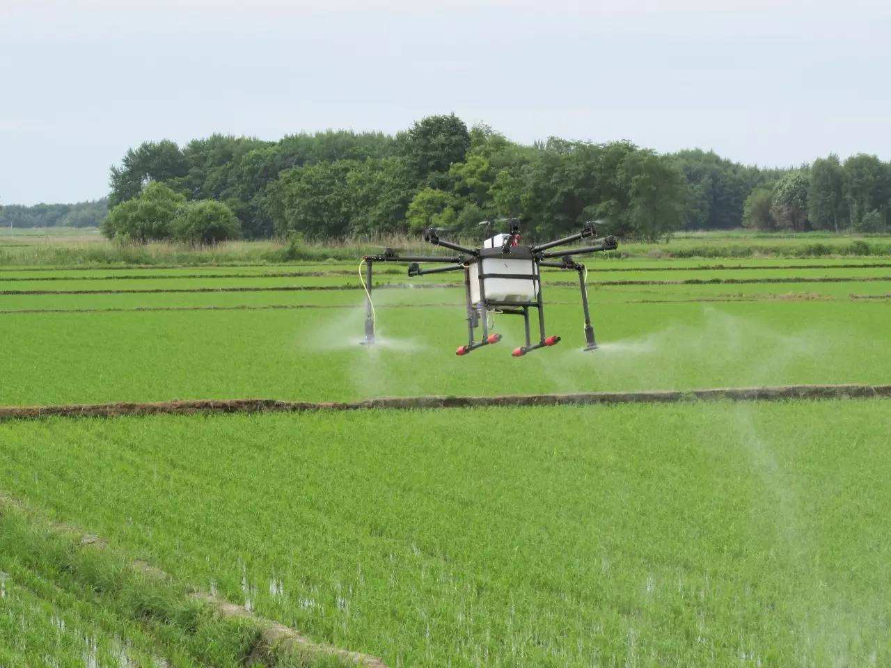 无人农场概念兴起 农业机器人孕育新蓝海