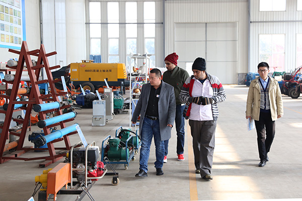 热烈欢迎印度客商莅临中煤集团考察采购设备