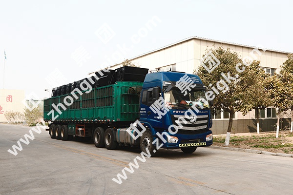 中煤集团一批翻斗式矿车发往山西朔州