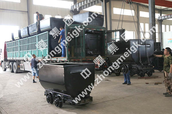 中煤集团一批固定车箱式货车发往陕西省合阳县