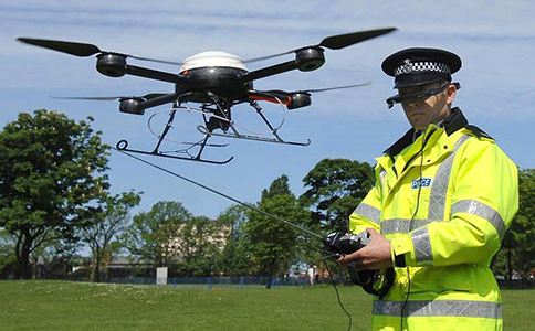 消防无人机市场前景广阔 标准体系建设成当务之急