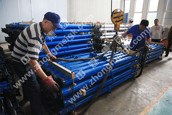 中煤集团一批悬浮式液压支柱设备发往山西晋中