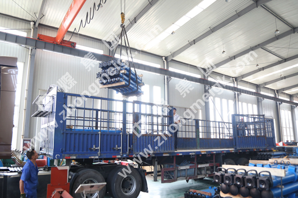 中煤集团一批矿用液压支柱发往山西大同