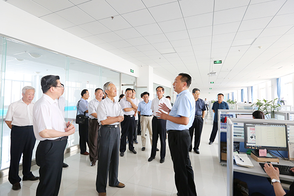 热烈祝贺济宁市老科协“助力企业技术创新行动”工作会议在中煤集团召开