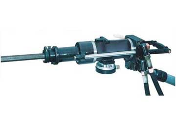 液压凿岩机
